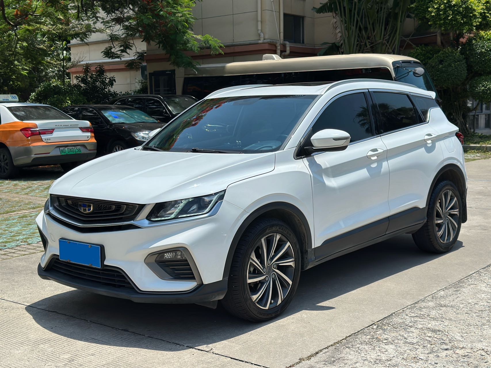 GEELY Coolray 2019 car image 