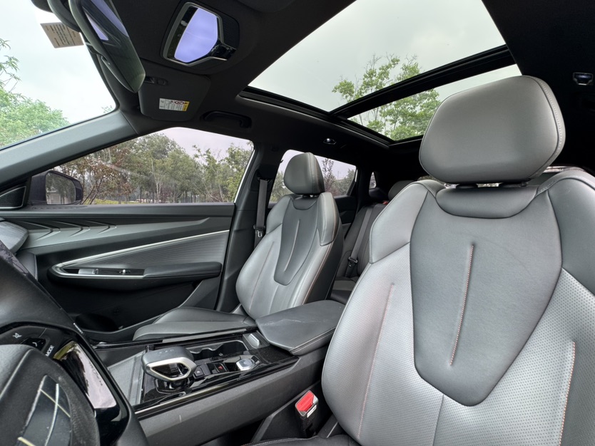 GEELY Boyue 2024 image de voiture #9
