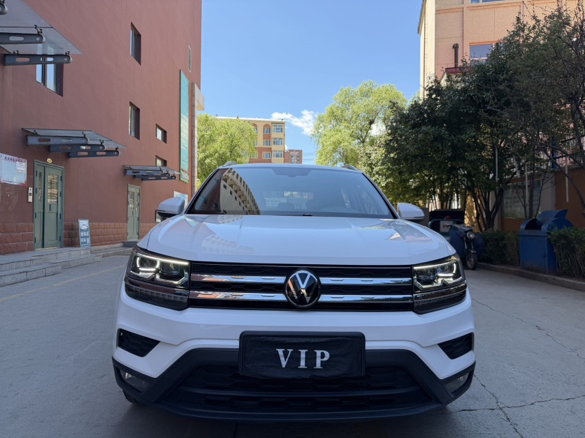 Volkswagen Tharu 2022 car image #2