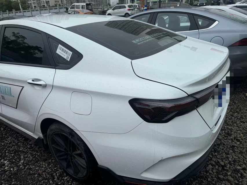 GEELY Binray 2024 car image #3