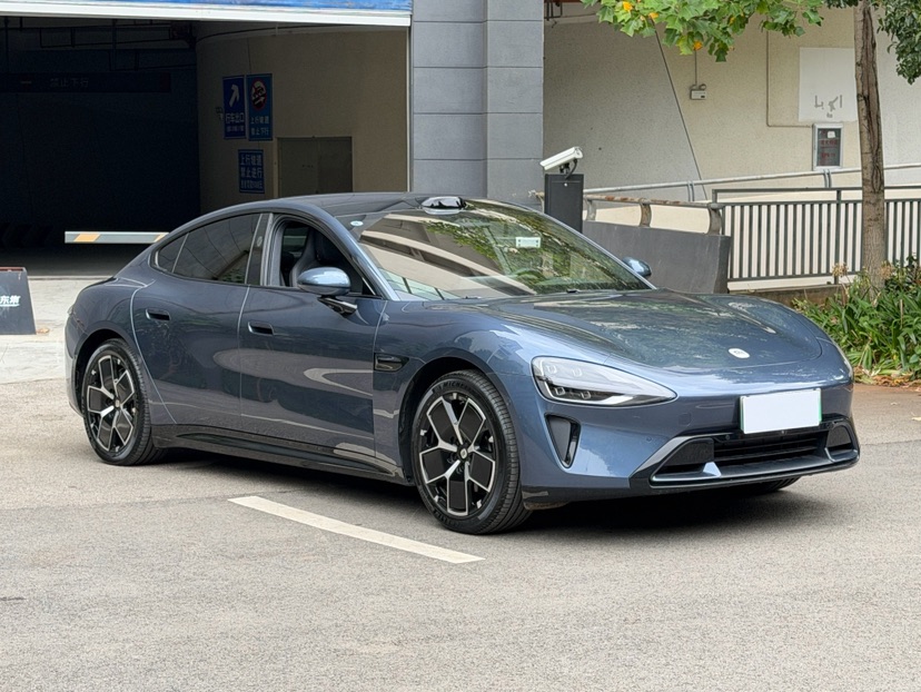 MI SU7 2024 car image #3