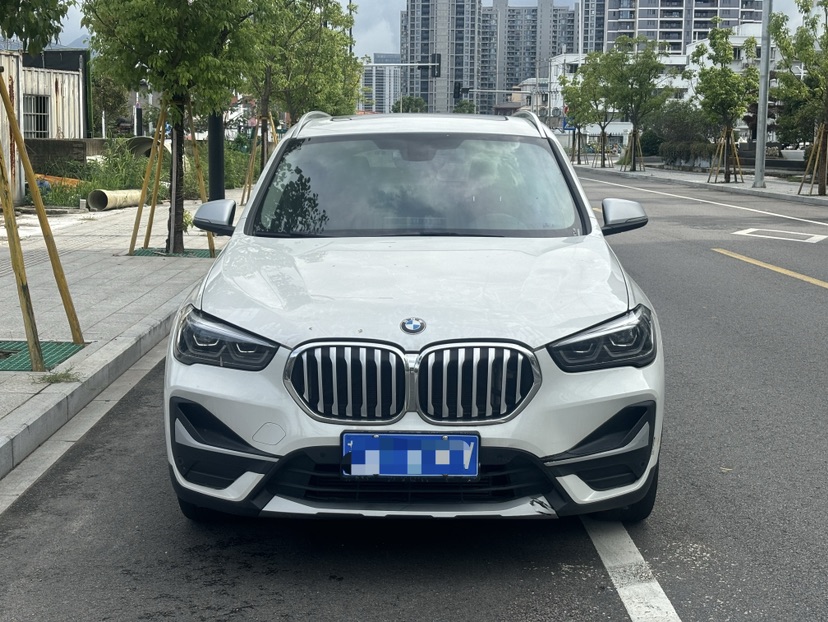 BMW X1 2022 #2 BMW X1 2022 car image #2