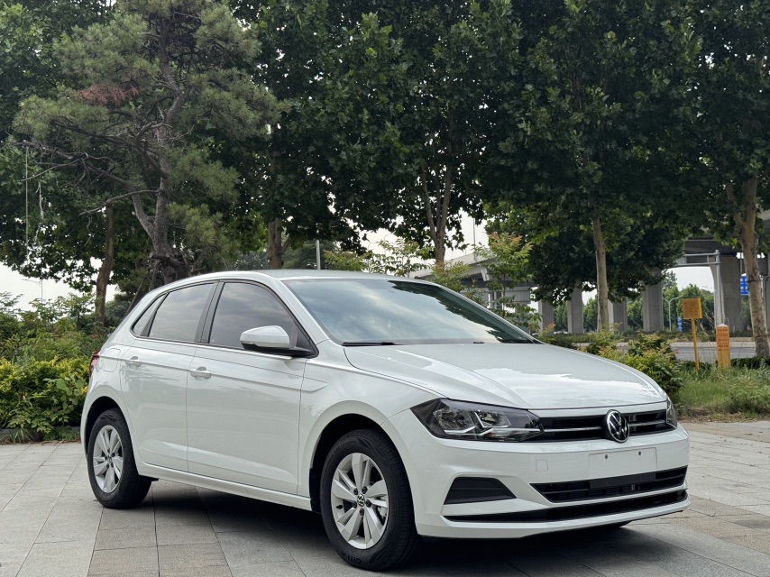 Volkswagen Polo 2024 car image #3