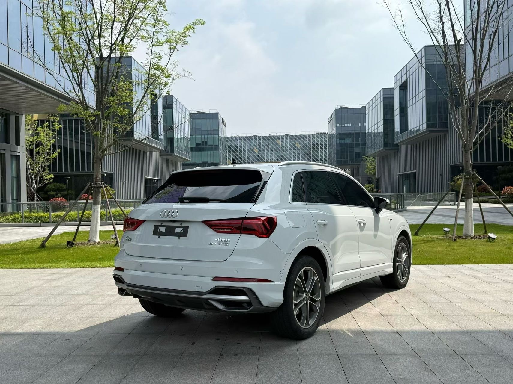 Audi Q3 2021 #6 Audi Q3 2021 car image #6
