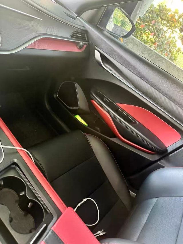 GEELY Binray 2021 car image #4