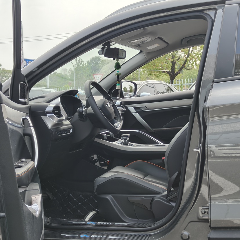 GEELY Coolray 2024 #4 GEELY Coolray 2024 car image #4