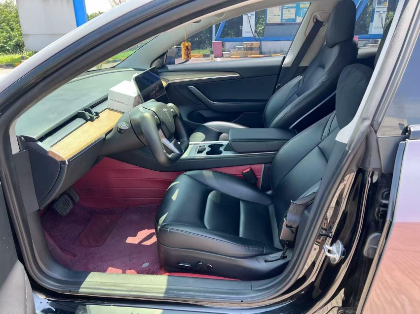 Tesla Model 3 2022 car image #4