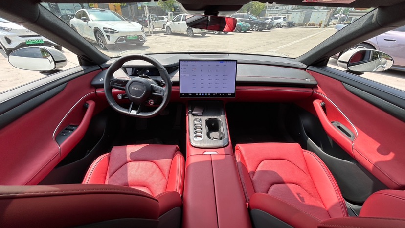 MI SU7 2025 car image #2