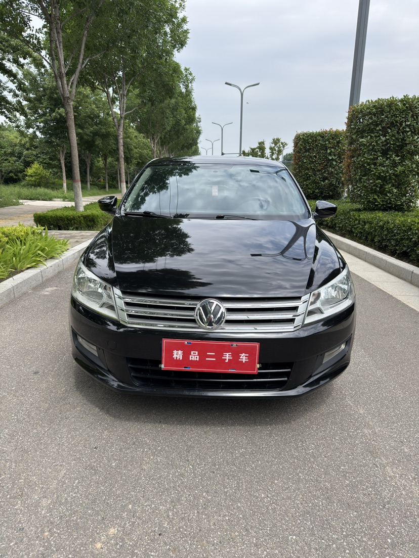 Volkswagen Santana 2014 car image #2