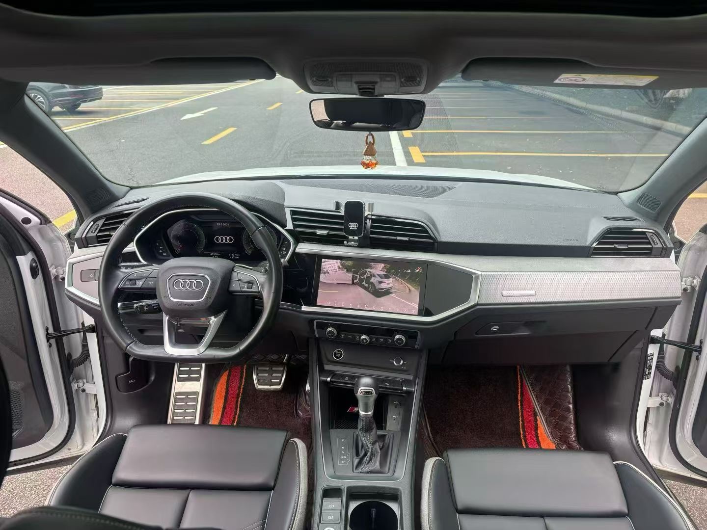 Audi Q3 2024 car image #8