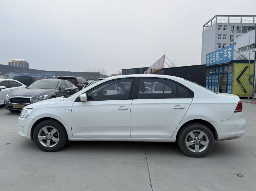 Volkswagen Santana 2017 car image #8