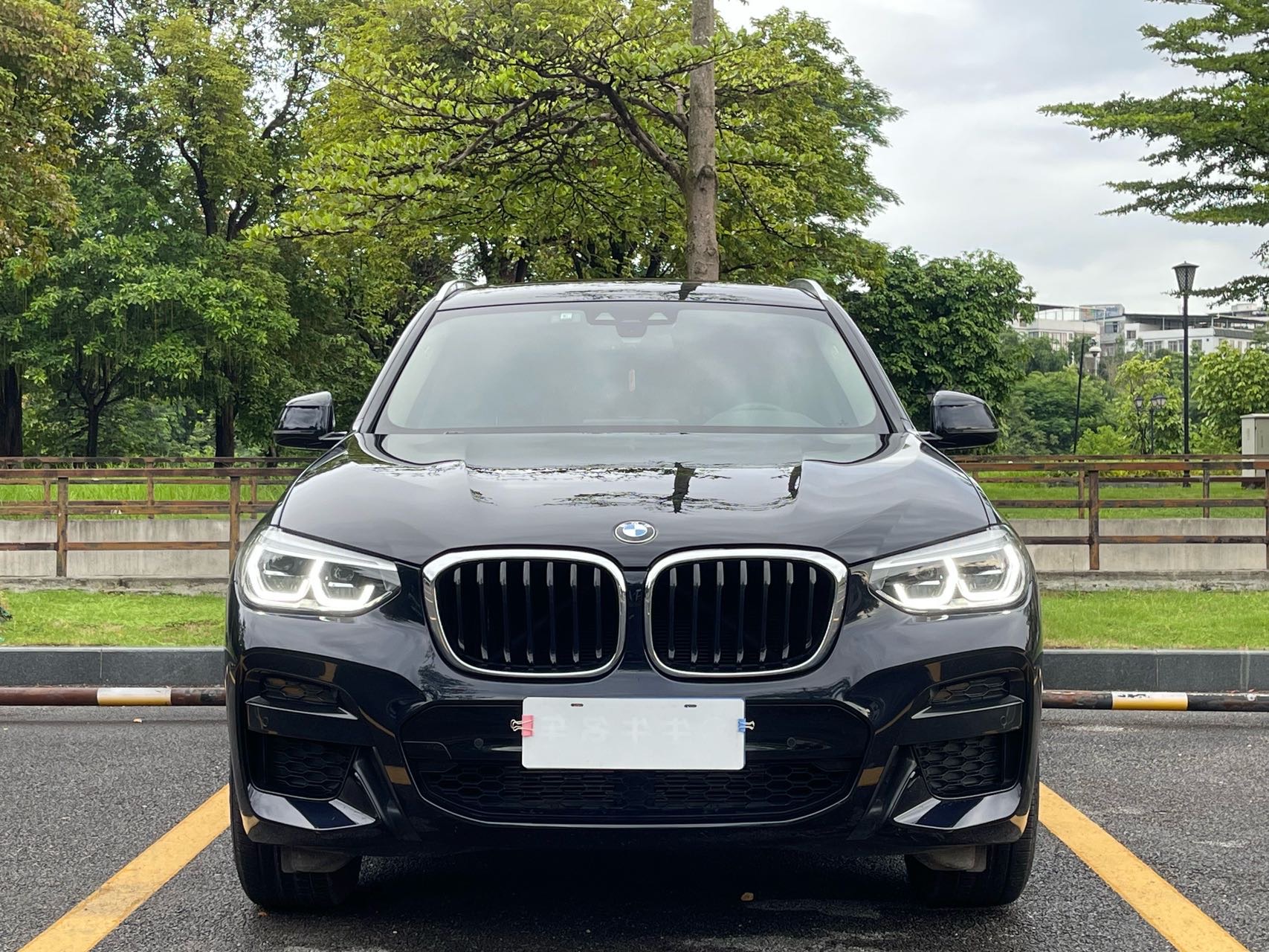 BMW X3 2021 #2 BMW X3 2021 car image #2
