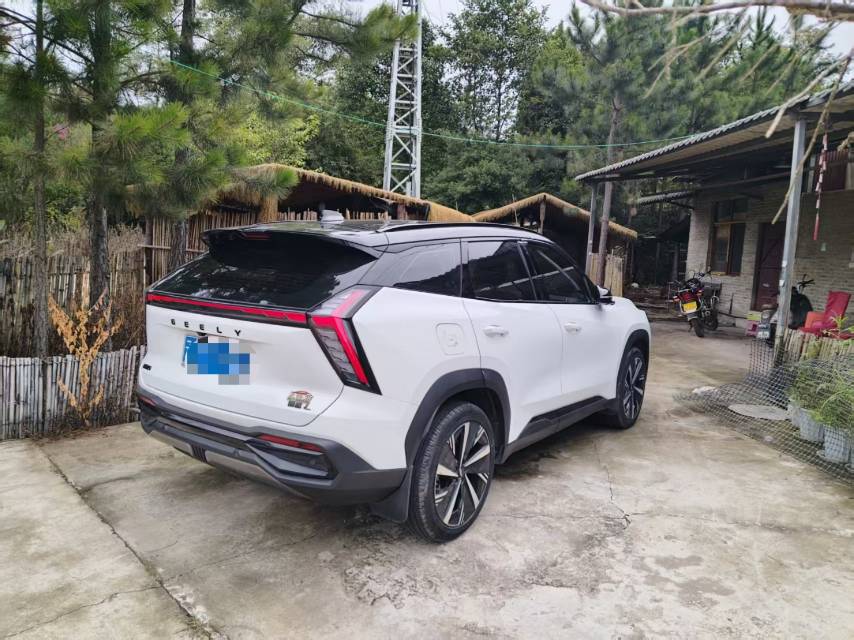 GEELY Boyue L 2023 car image #3