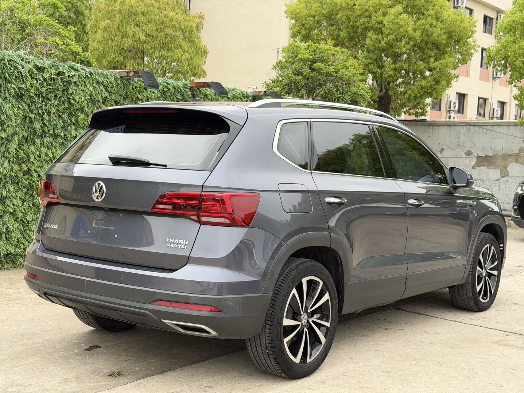 Volkswagen Tharu 2020 car image #9