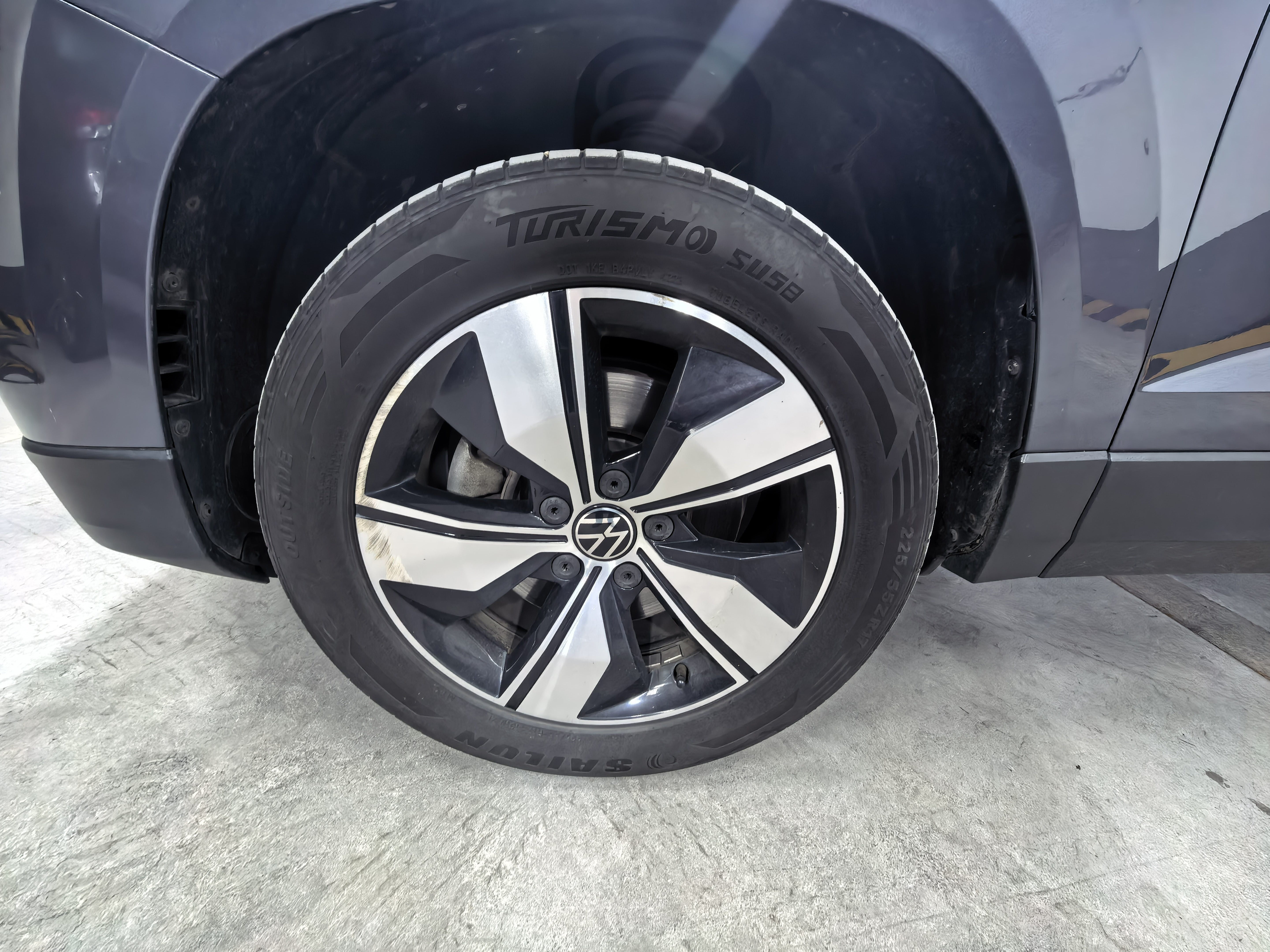 Volkswagen Tharu 2021 car image #14