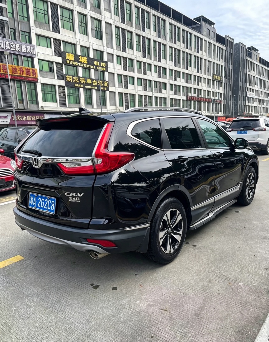 Honda CR-V 2019 #10 Honda CR-V 2019 car image #10