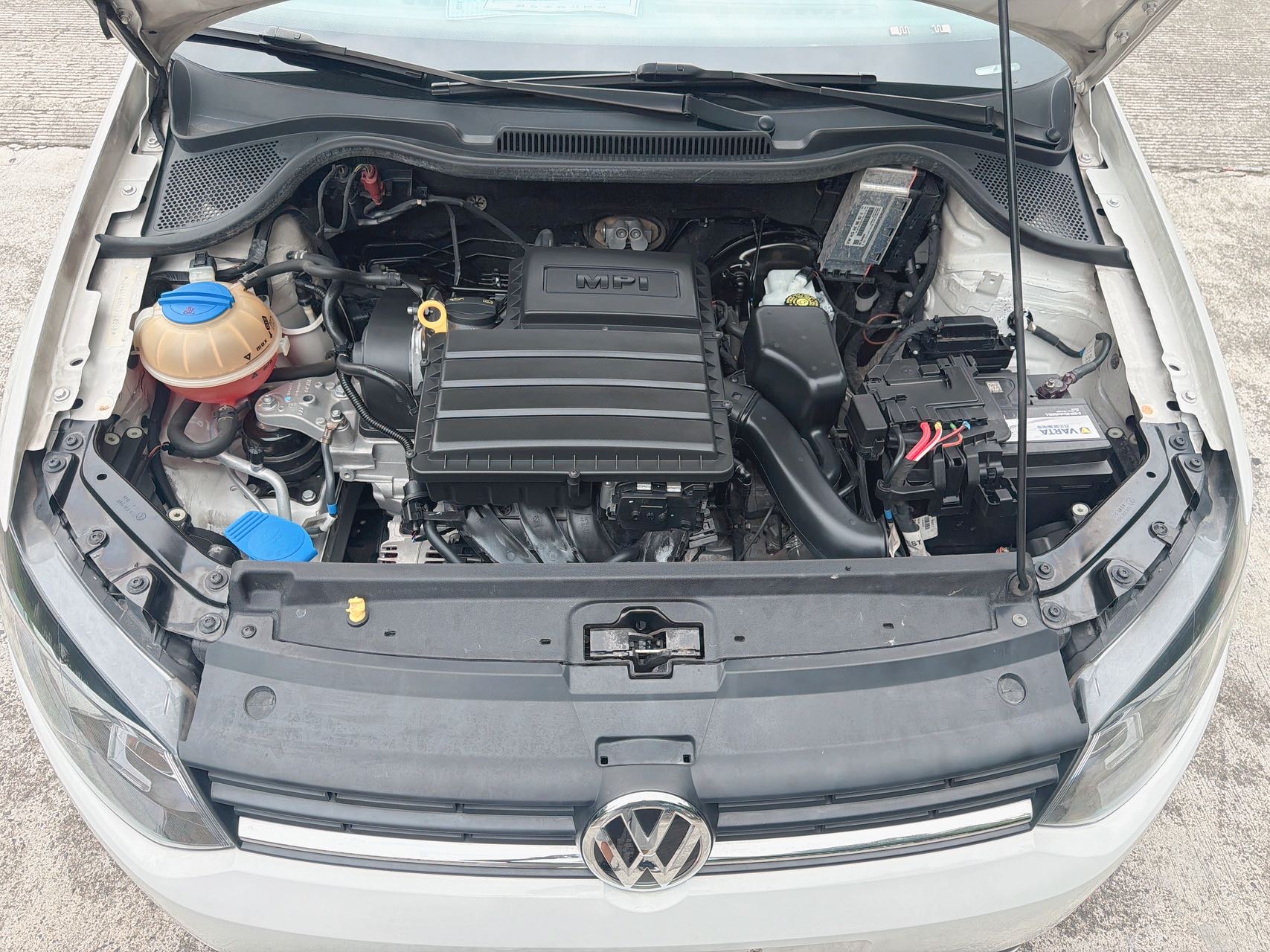 Volkswagen Polo 2016 #15 Volkswagen Polo 2016 car image #15