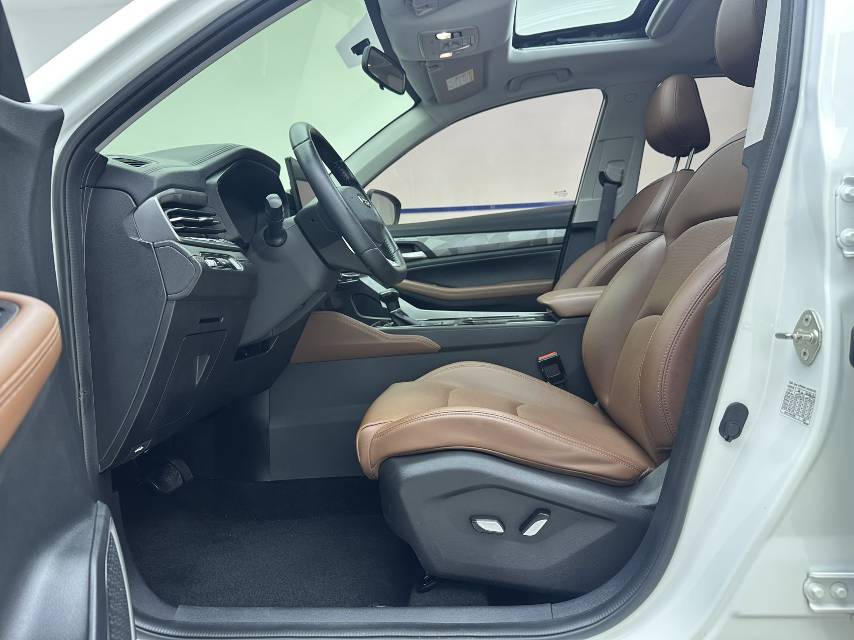 GEELY Vision X6 2023 car image #7
