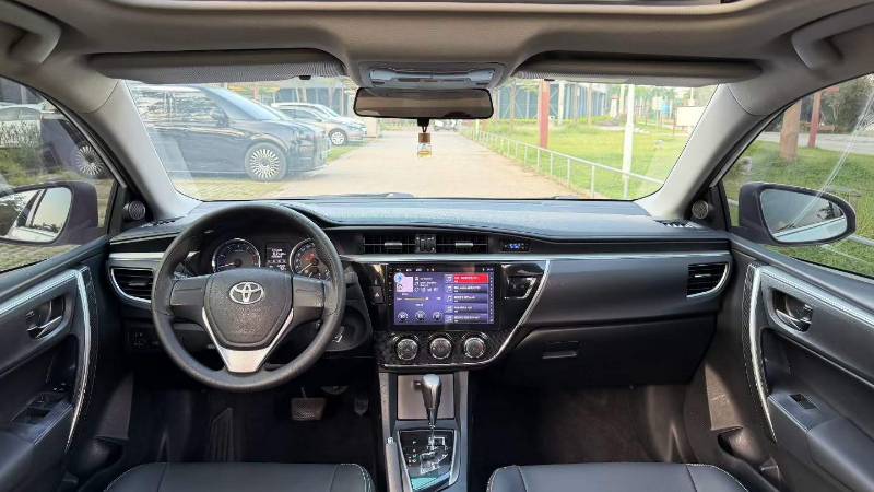 Toyota Corolla 2017 car image #9