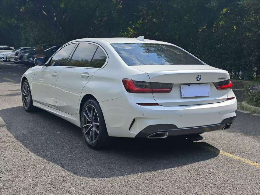 BMW 3 Series 2022 #4 BMW 3 Series 2022 car image #4