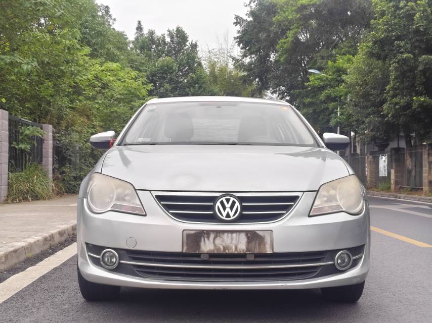 Volkswagen Bora 2010 car image #2