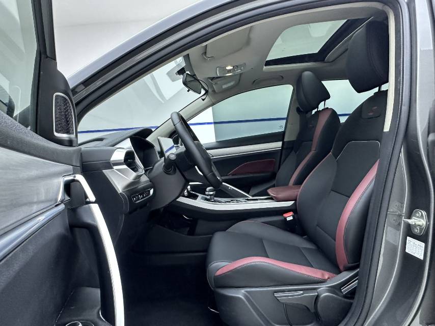 GEELY Coolray 2022 car image #7