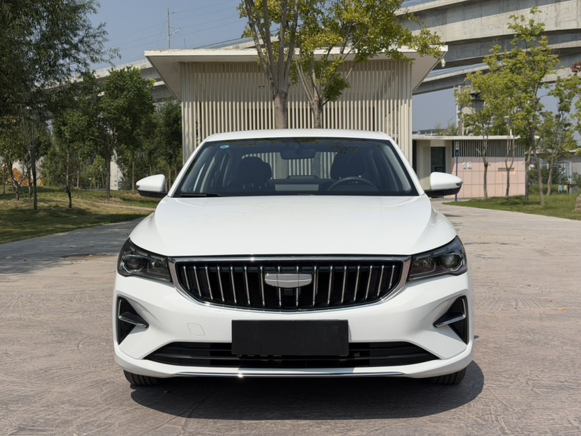 GEELY Emgrand 2025 car image #2