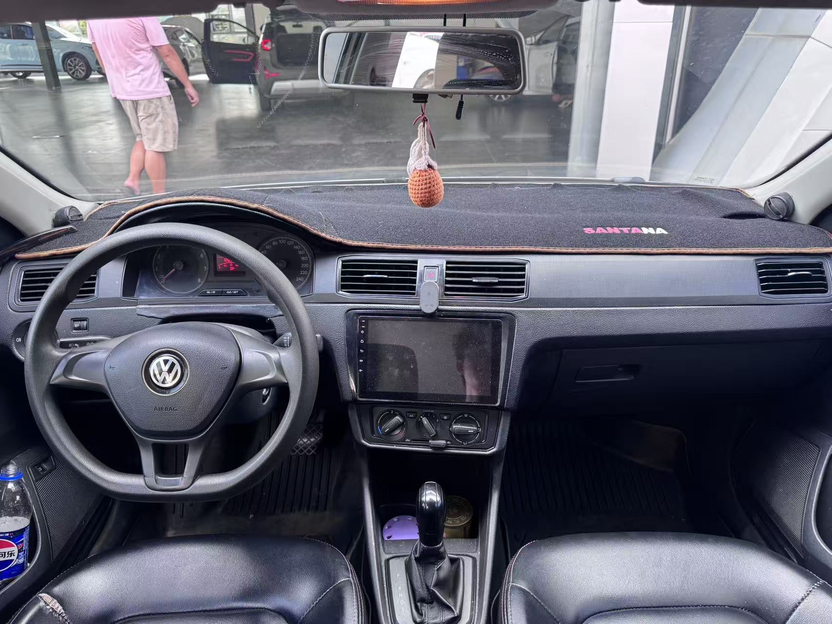 Volkswagen Santana 2018 car image #6