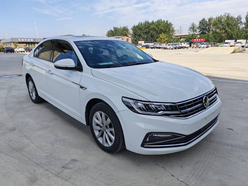 2019 immagine di auto #3