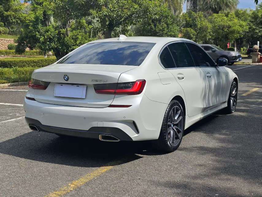 BMW 3 Series 2022 #6 BMW 3 Series 2022 car image #6