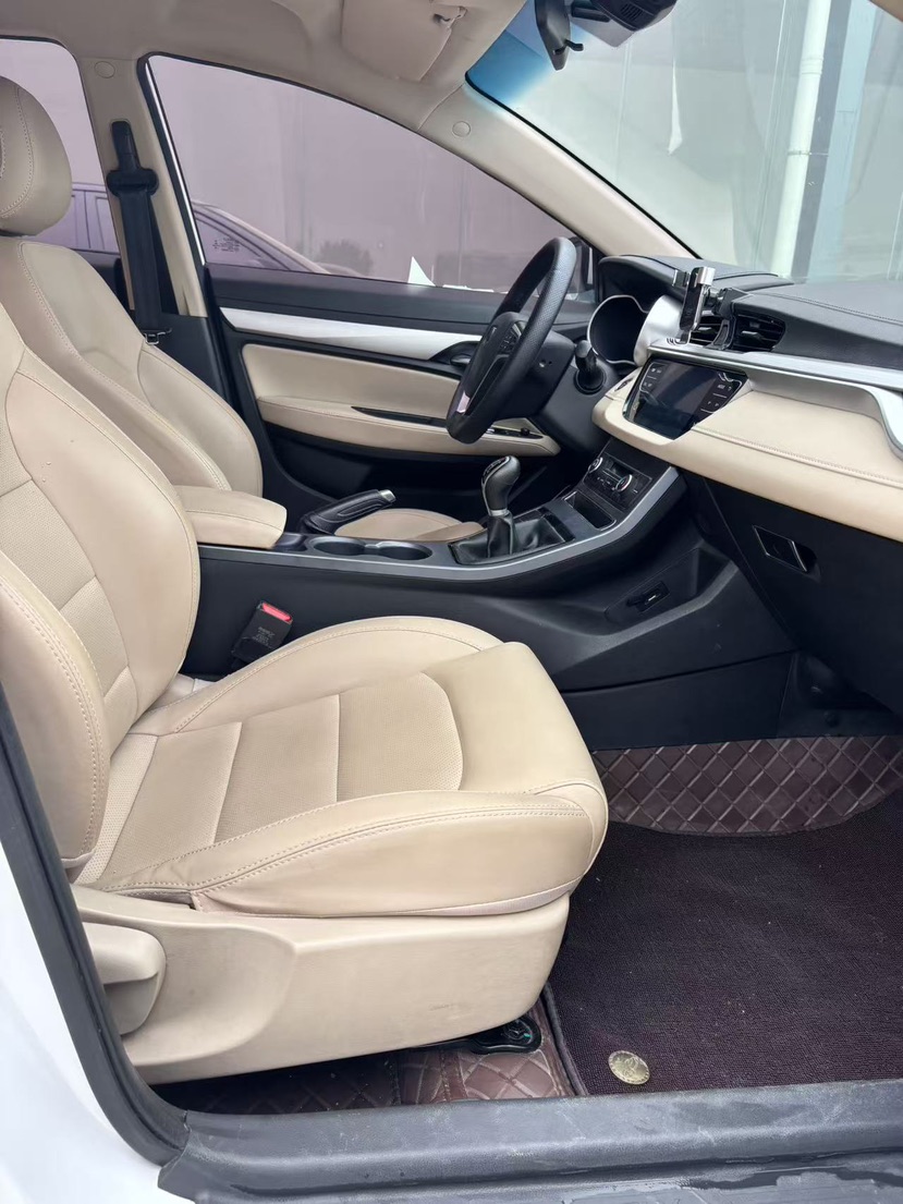 GEELY Emgrand 2018 #7 GEELY Emgrand 2018 car image #7