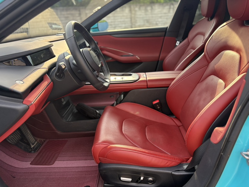 MI SU7 2024 car image #7