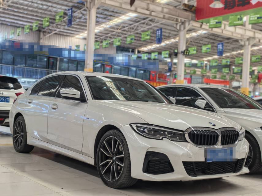 BMW 3 Series 2021 car image #3