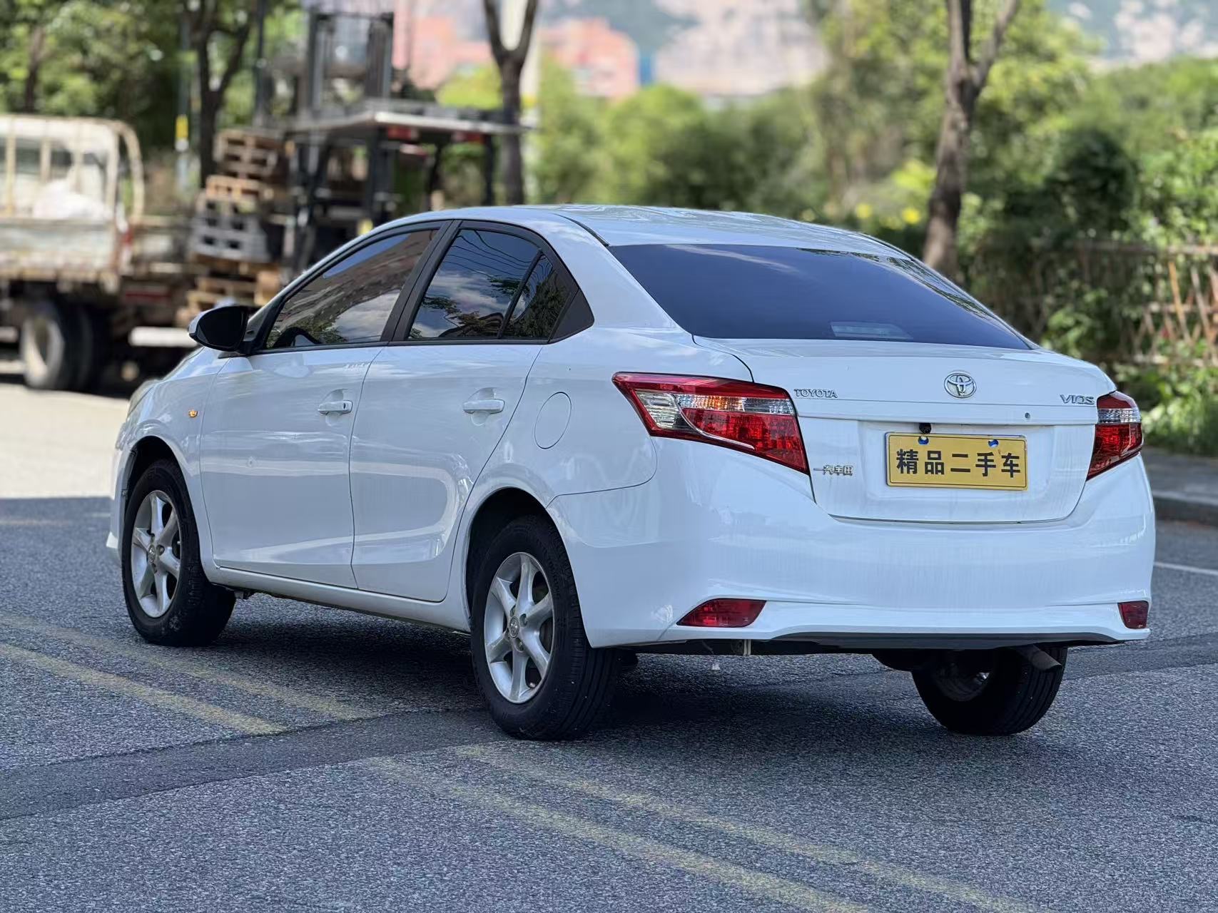 Toyota Vios 2015 #9 Toyota Vios 2015 car image #9
