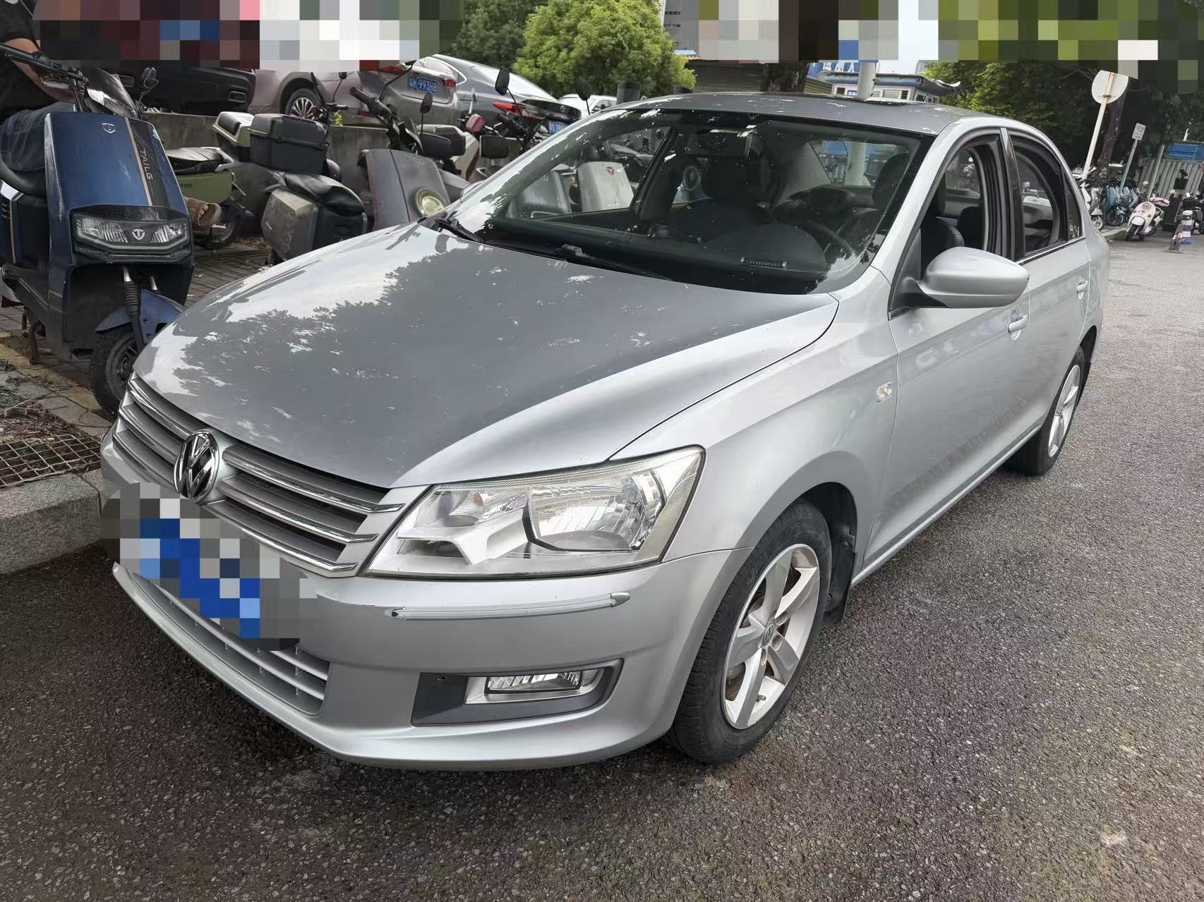 Volkswagen Santana 2015 car image 