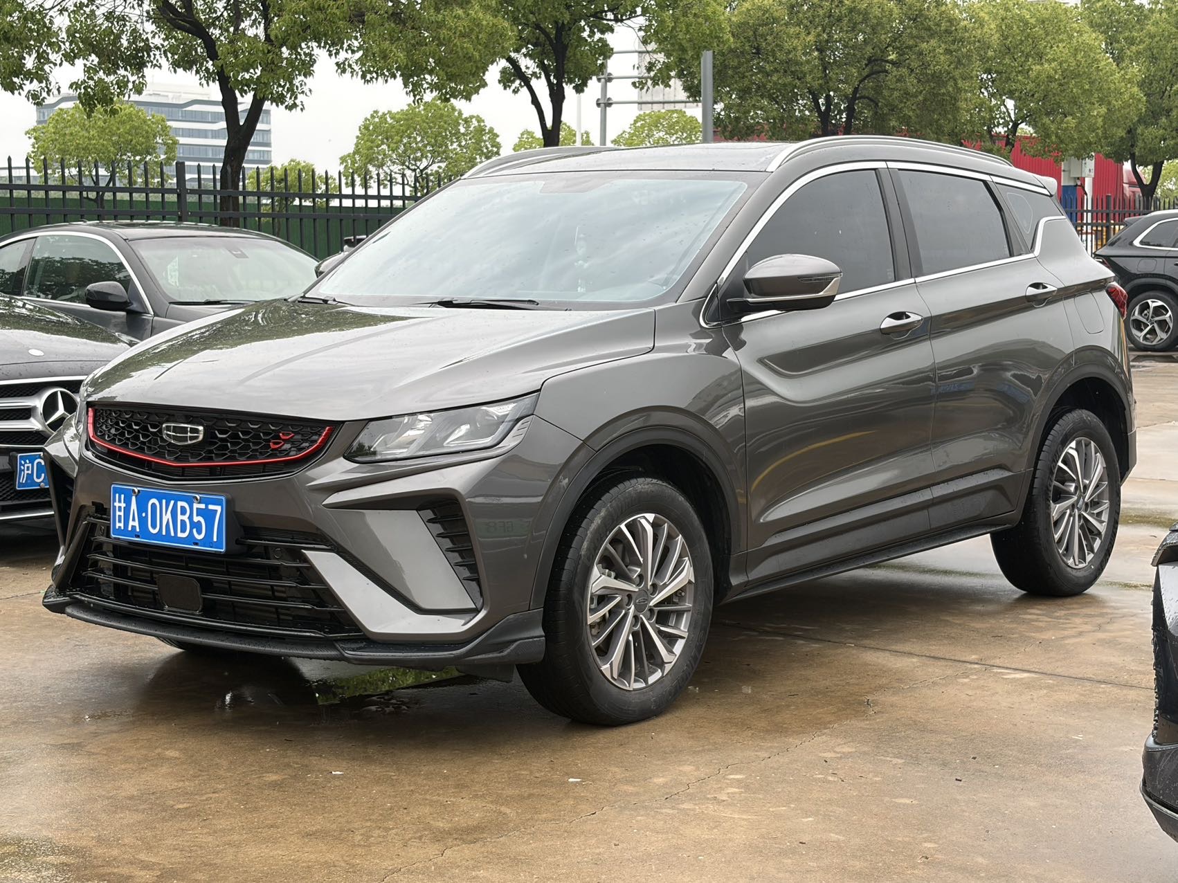 GEELY Coolray 2022 car image #2