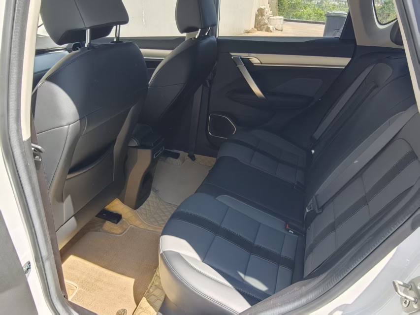 GEELY Coolray 2025 #5 GEELY Coolray 2025 car image #5