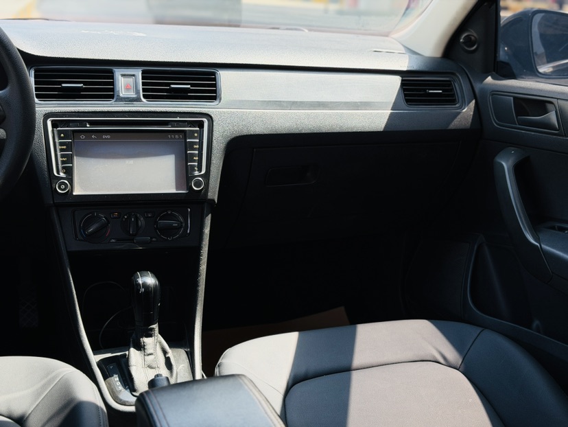 Volkswagen Santana 2014 #8 Volkswagen Santana 2014 car image #8