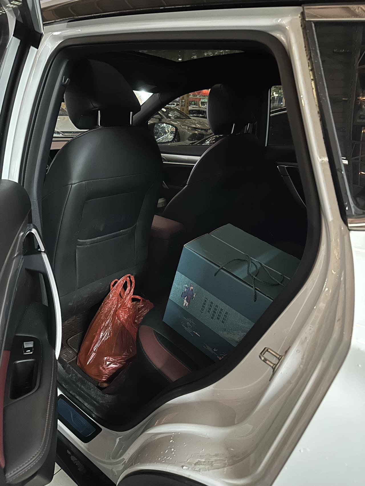 GEELY Coolray 2020 car image #5