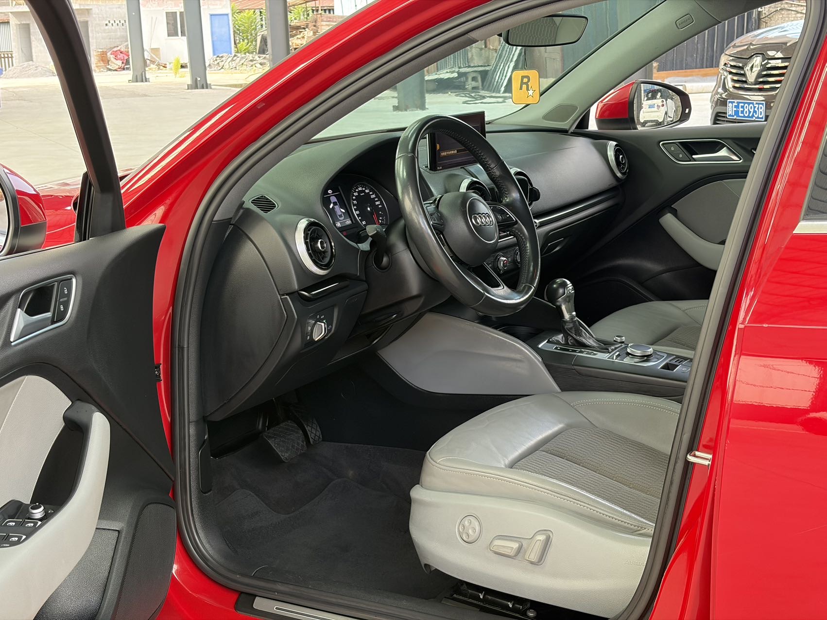 Audi A3 2019 car image #6