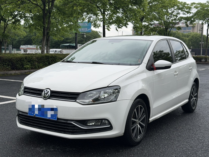 Volkswagen Polo 2016 Volkswagen Polo 2016 car image
