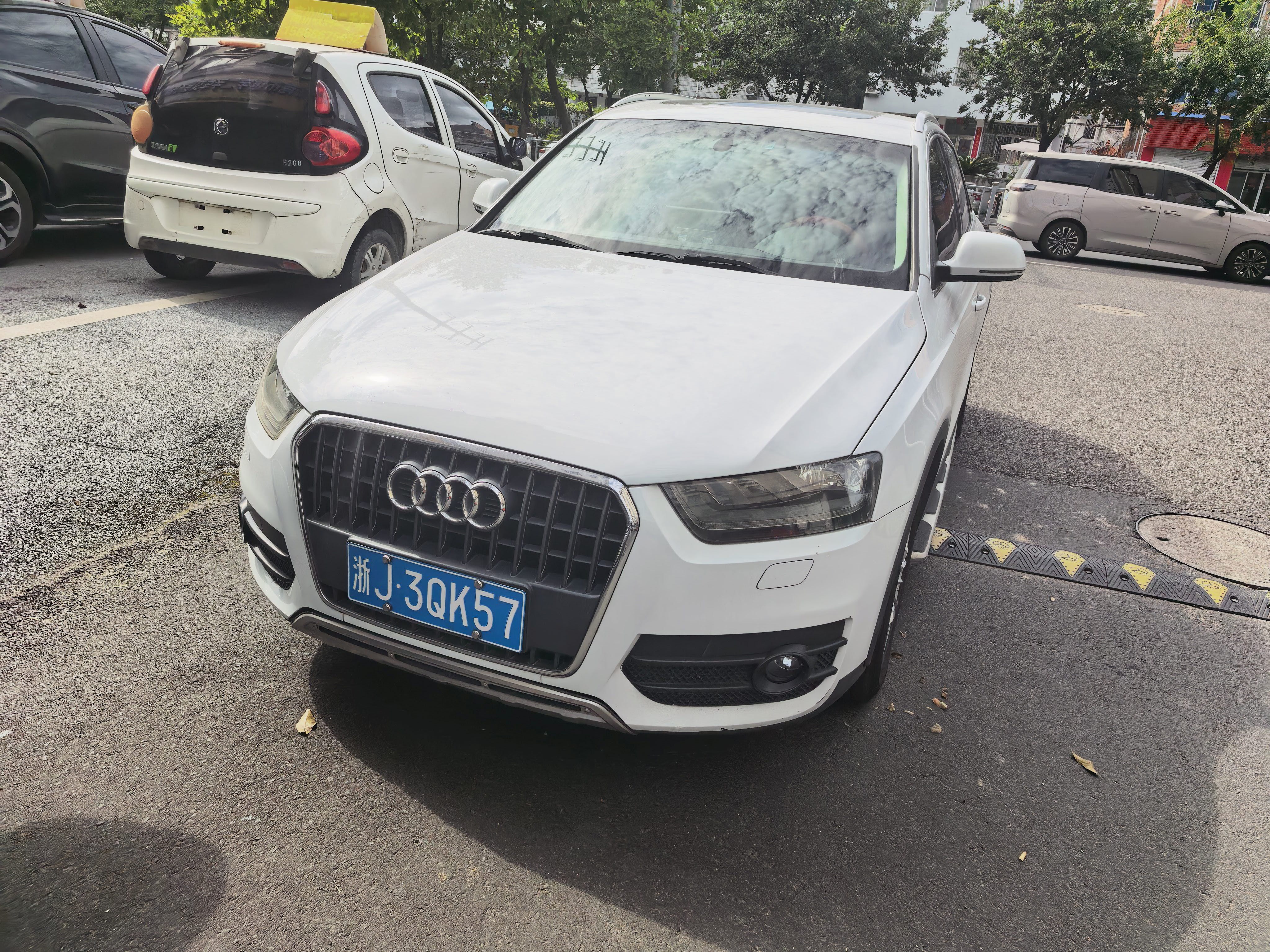 Audi Q3 2014 #2 Audi Q3 2014 car image #2