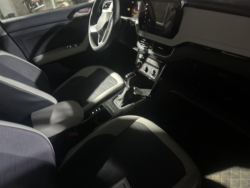 Volkswagen Tharu 2025 car image #6