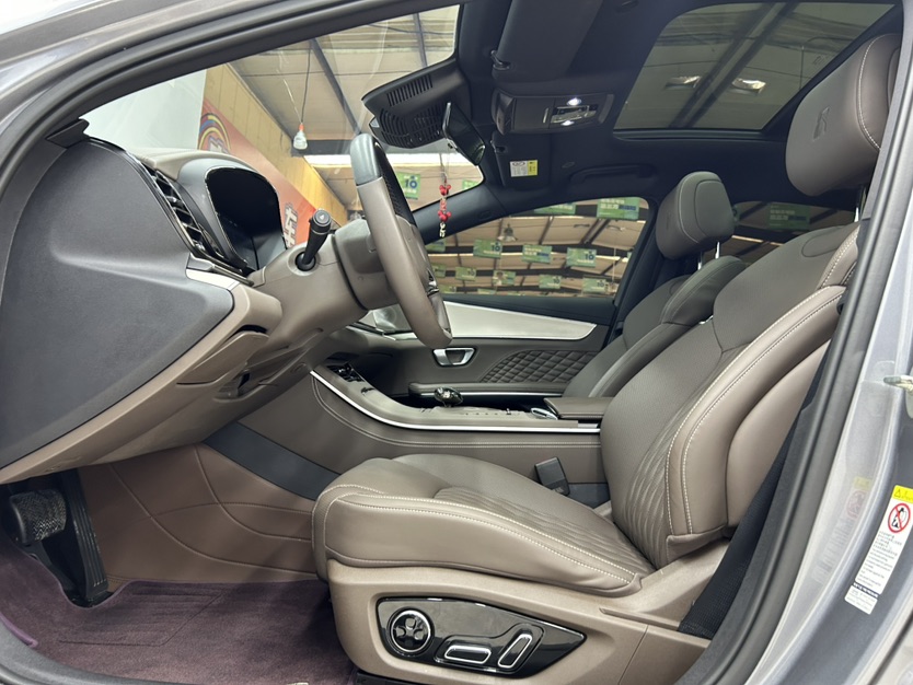 BYD Han 2023 car image #4