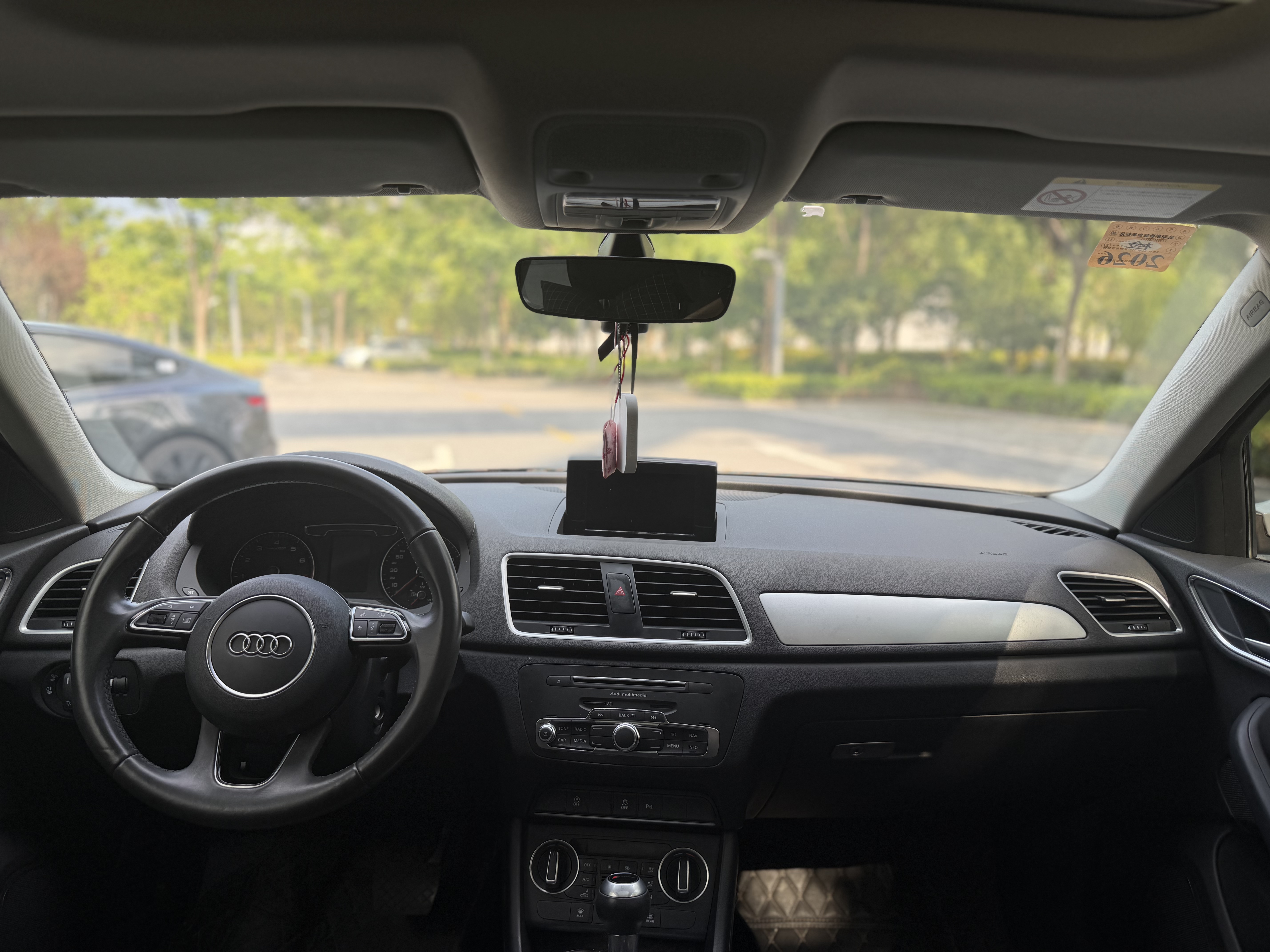 Audi Q3 2018 #5 Audi Q3 2018 car image #5