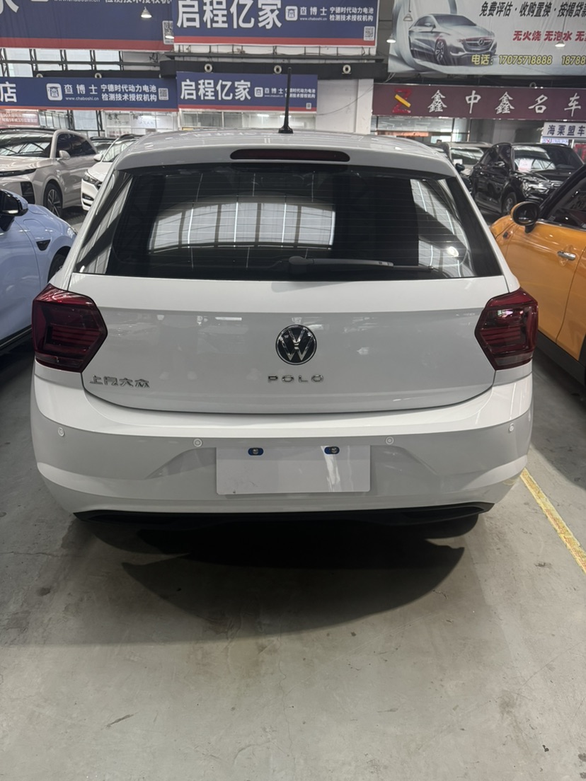 Volkswagen Polo 2023 car image #5