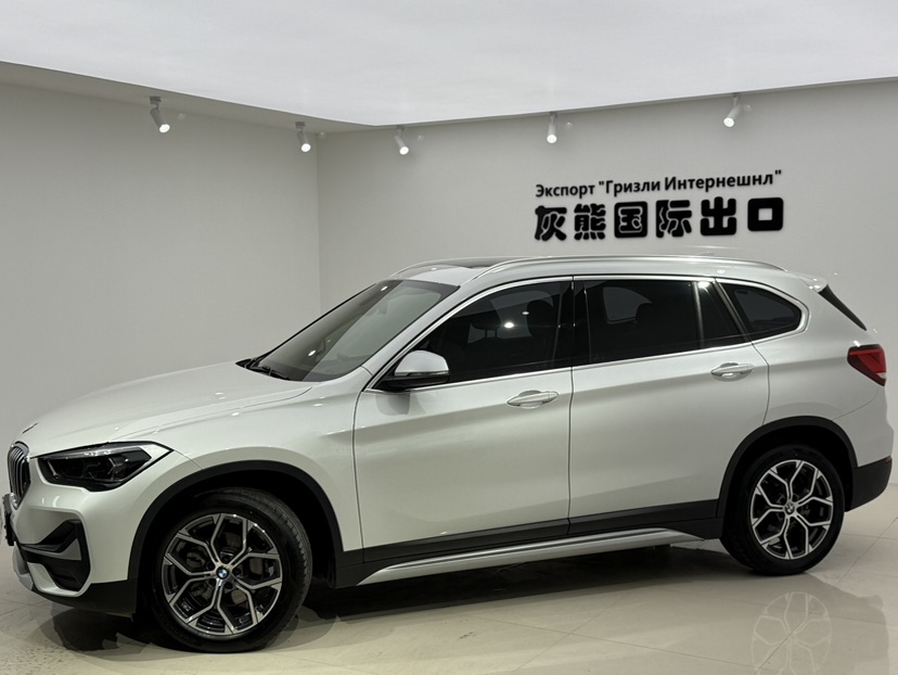 BMW X1 2022 BMW X1 2022 car image