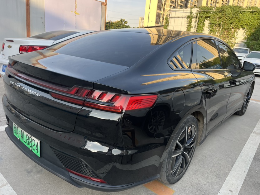 BYD Han 2022 car image #2