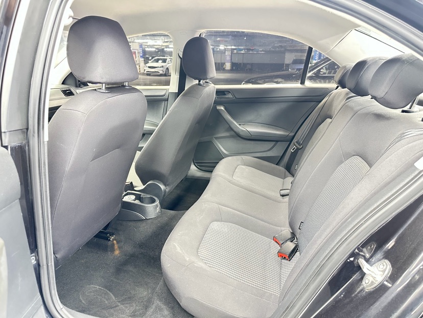 Volkswagen Santana 2017 #6 Volkswagen Santana 2017 car image #6