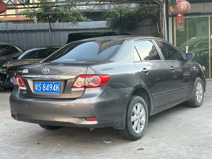 Toyota Corolla 2011 car image #9